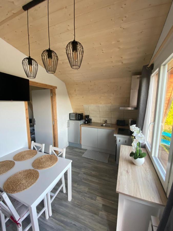 Au-Doux-Altic Chalet Romantique Avec Jacuzzi Et Sauna Métabief Buitenkant foto