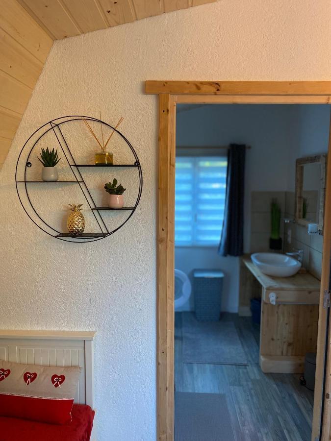 Au-Doux-Altic Chalet Romantique Avec Jacuzzi Et Sauna Métabief Buitenkant foto