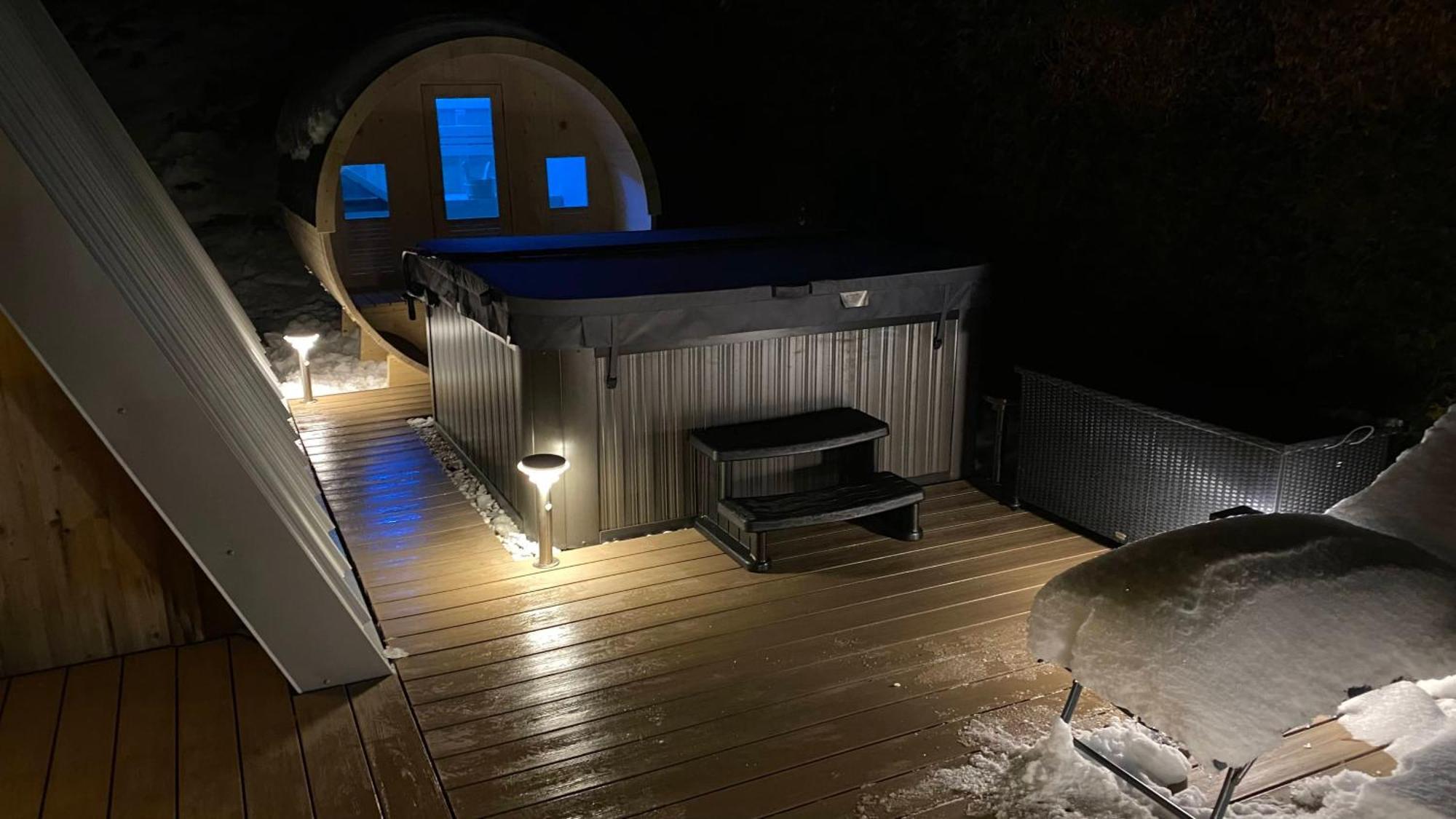 Au-Doux-Altic Chalet Romantique Avec Jacuzzi Et Sauna Métabief Buitenkant foto